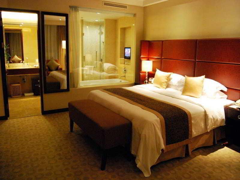 Century Kingdom Hotel Shenzhen Exterior photo